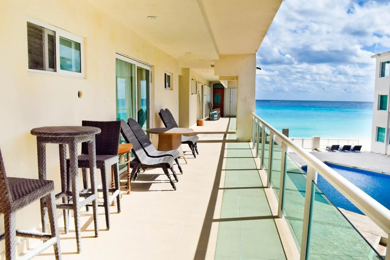 Departamento Sobre La Playa Канкун Апартаменты