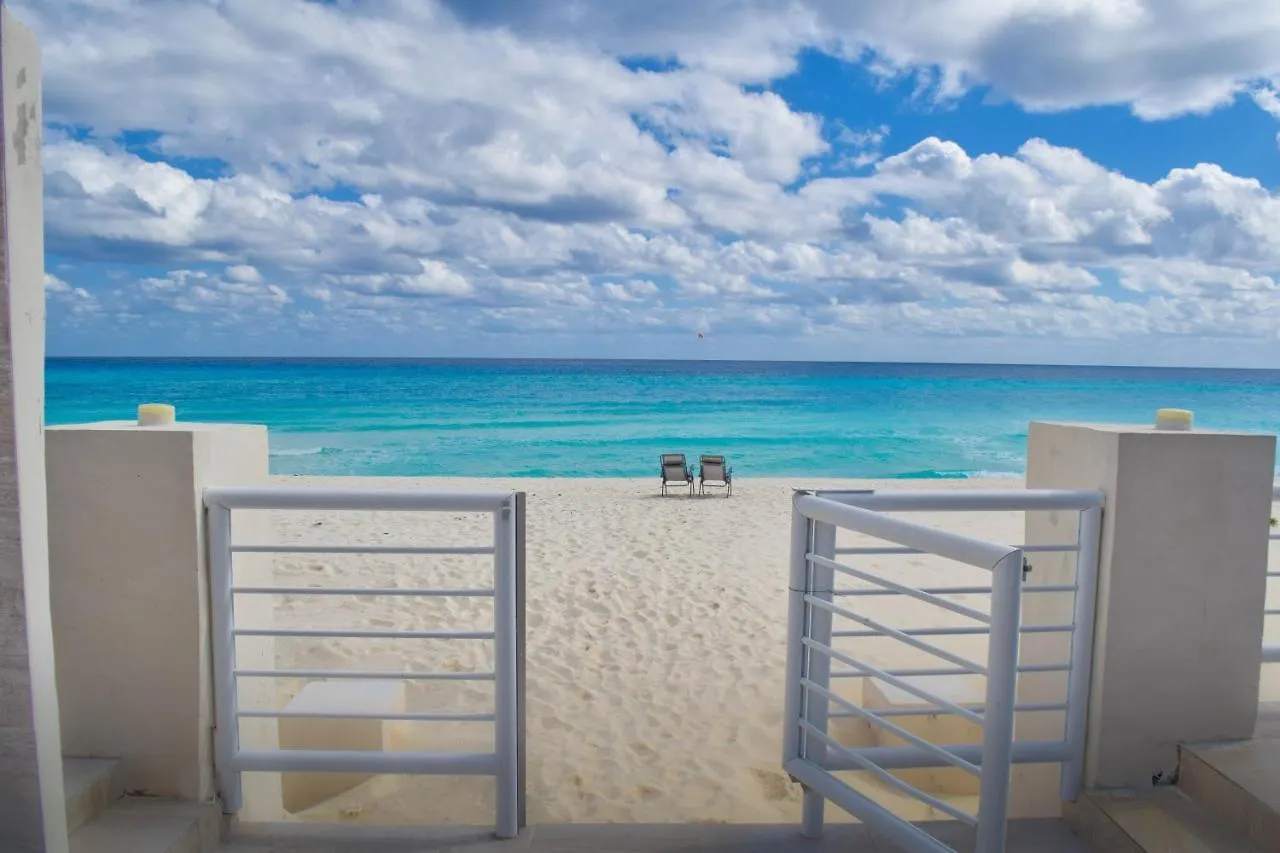 Departamento Sobre La Playa Cancún